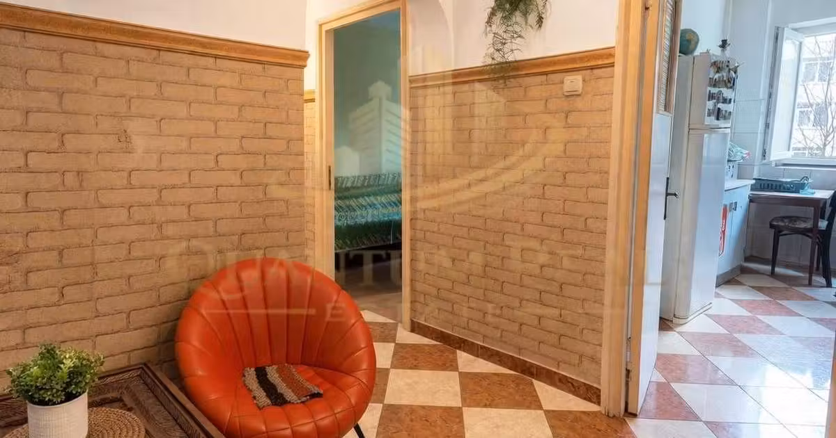 Apartament de vânzare cu 3 camere în zona Alexandru Obregia, Sector 4