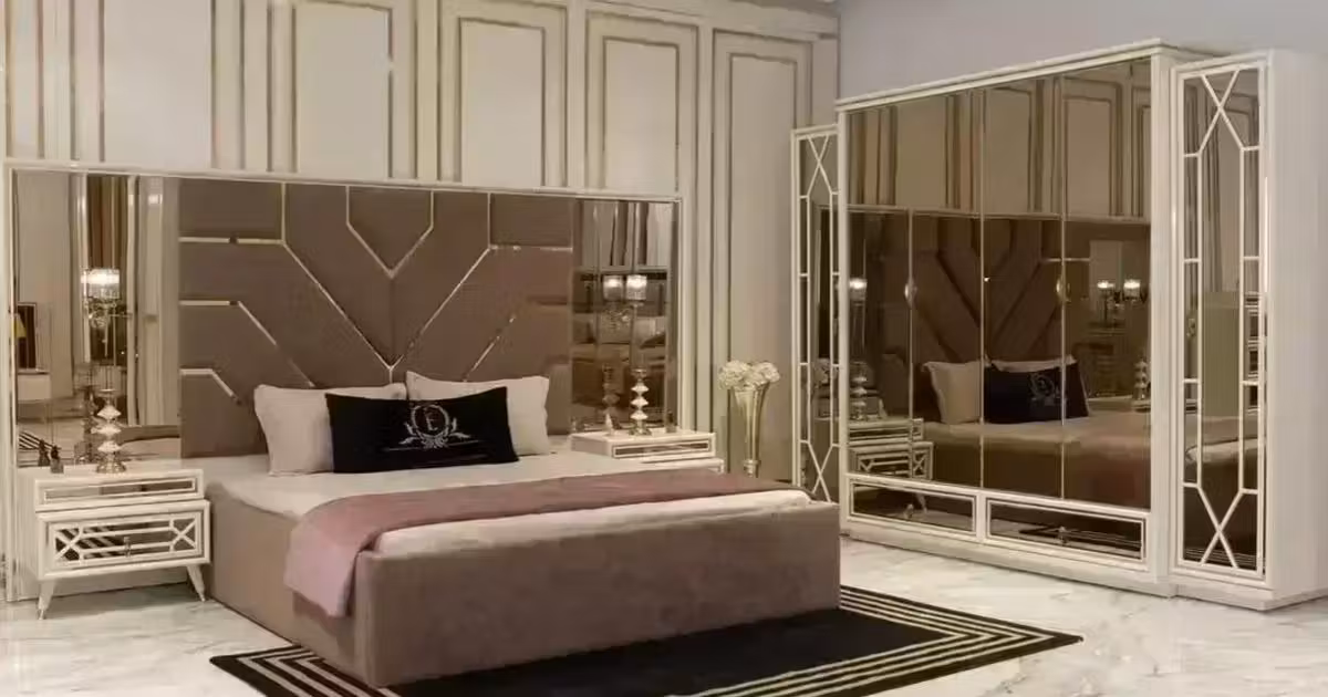 Apartament de vânzare cu 4 camere în zona Decebal, Sector 3