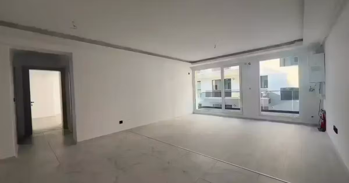 Apartament de vânzare cu 3 camere în zona Titan, Sector 3
