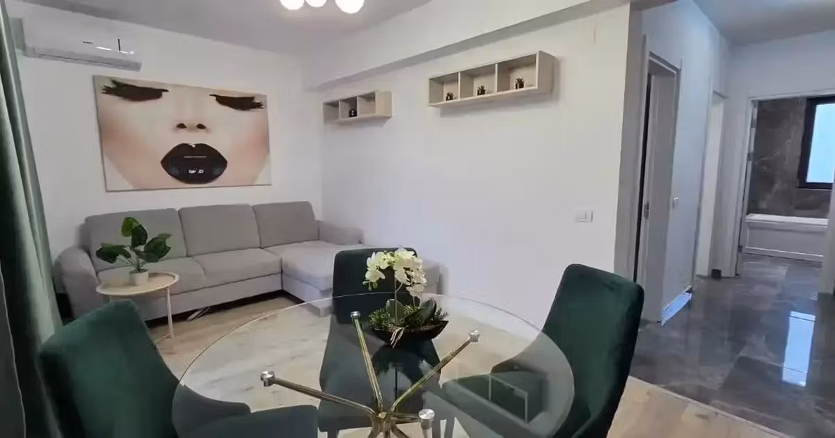 Apartament de vânzare cu 2 camere, mobilat în zona Titan, Sector 3