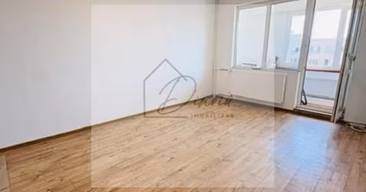 Apartament Titan