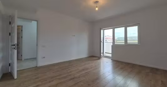 Apartament Titan