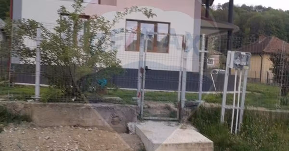 Casă individuală de vânzare cu 4 camere, mobilată în Oeștii Pământeni