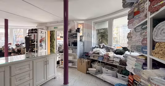 Spațiu comercial Cetate