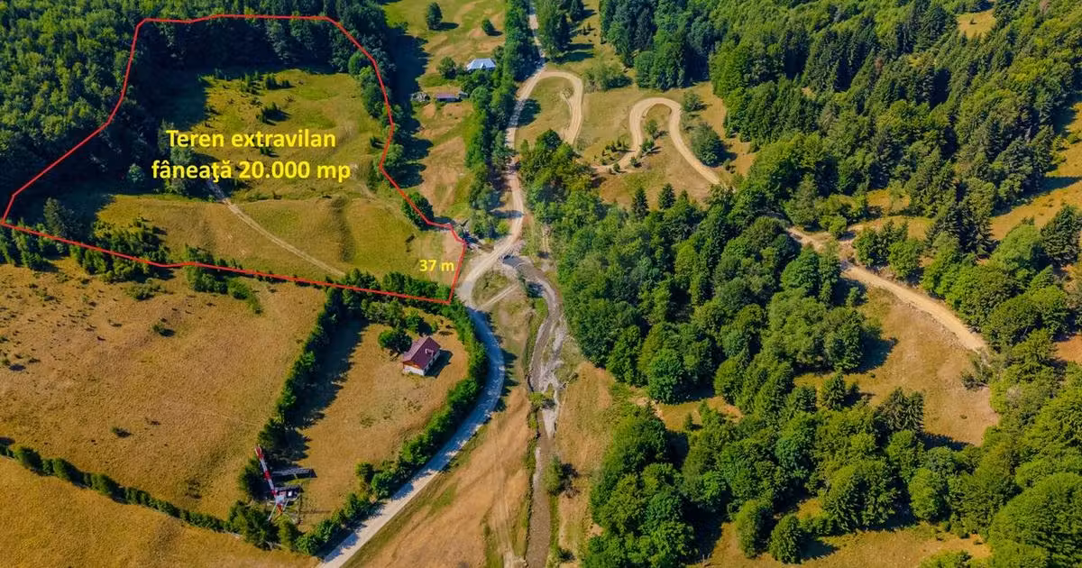 Teren agricol extravilan de vânzare de 20000 mp, în Dălghiu