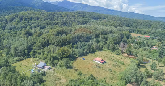 Casă Ucea de Sus