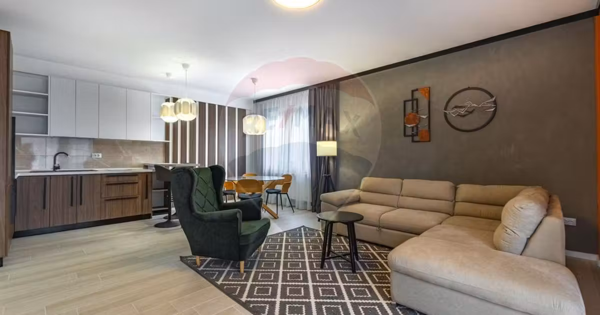 Apartament de vânzare cu 2 camere, mobilat în Poiana Brașov