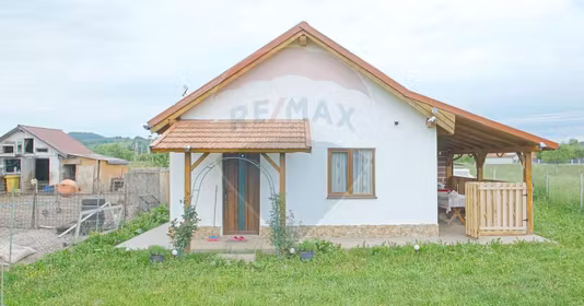 Casă Acriș