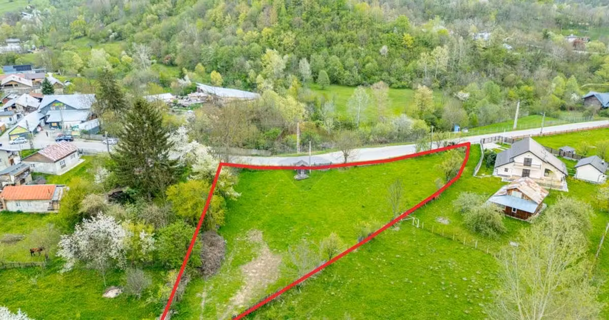 Teren Construcții intravilan de vânzare de 2221 mp, în Breaza