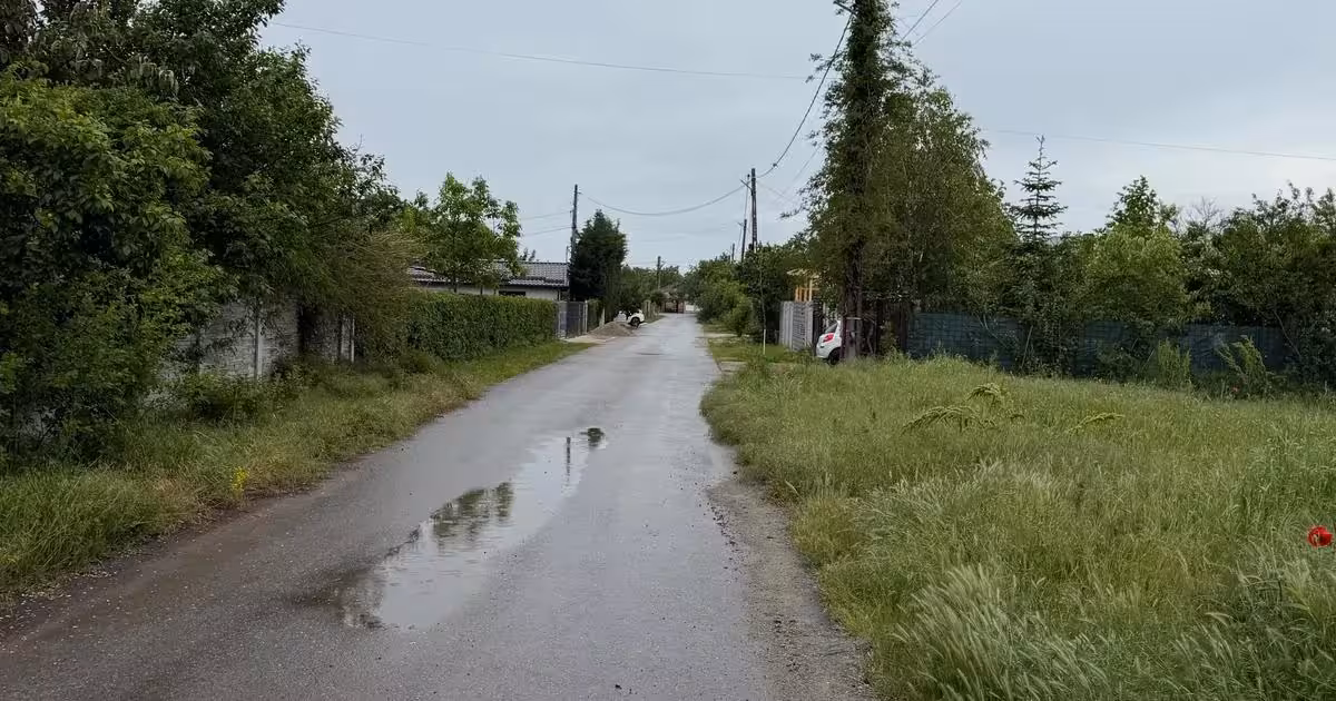 Casă individuală de vânzare cu 5 camere în Mihăilești