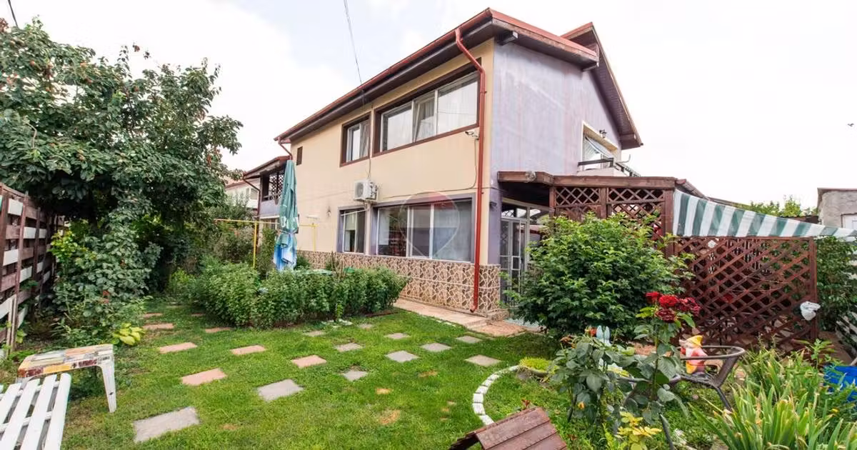 Casă individuală de vânzare cu 7 camere în Berceni