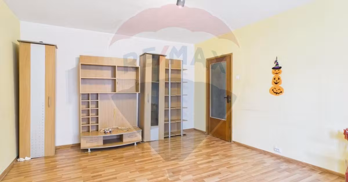 Apartament de vânzare cu 2 camere în zona Unirii, Sector 3
