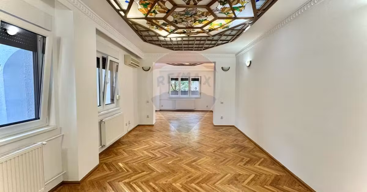 Casă individuală de vânzare cu 7 camere în zona Domenii, Sector 1