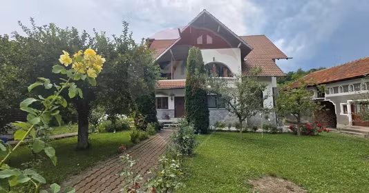 Casă Tătărani