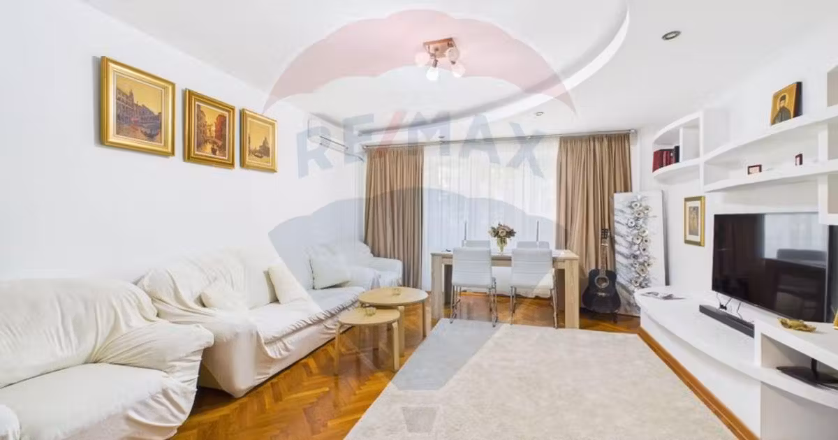 Apartament de vânzare cu 3 camere, mobilat în zona Unirii, Sector 3