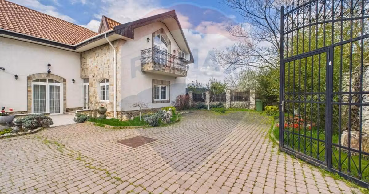 Casă individuală de vânzare cu 5 camere, mobilată în Mogoșoaia