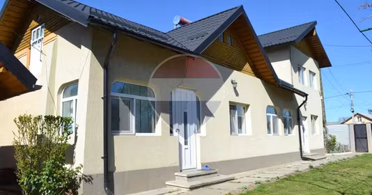 Casă Picior de Munte