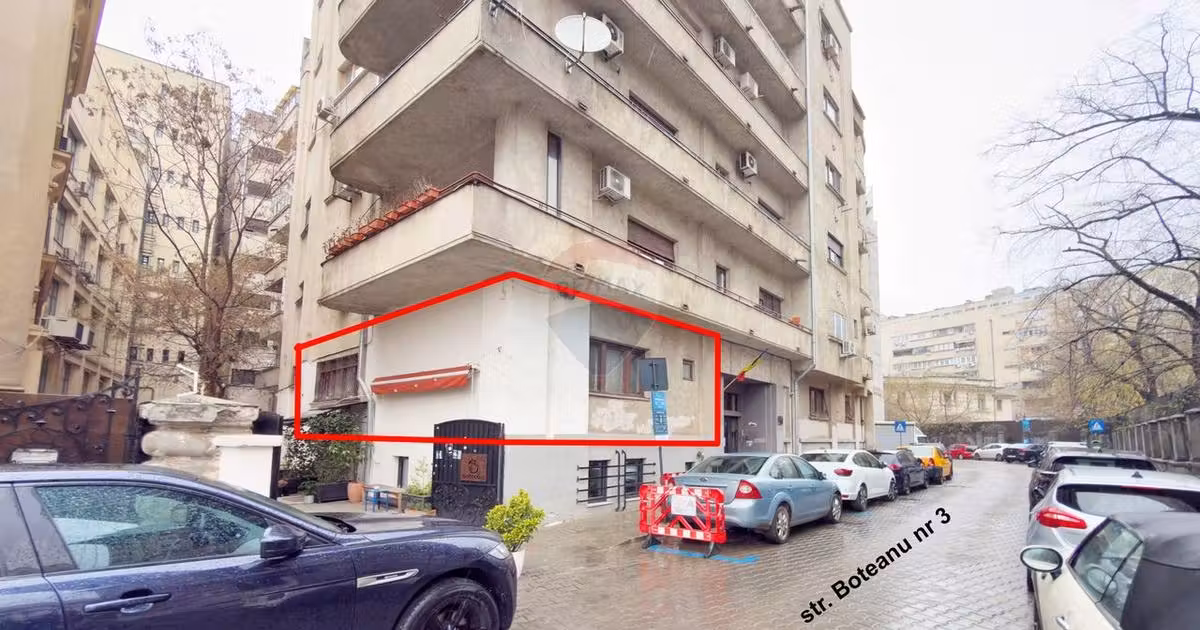 Apartament de vânzare cu 3 camere în zona Universitate, Ultracentral