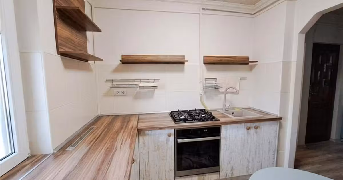 Apartament de vânzare cu 2 camere în Salonta