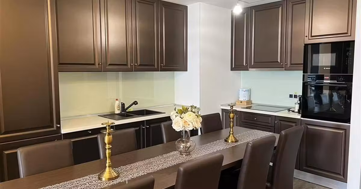 Apartament de vânzare cu 4 camere, mobilat în Poiana Brașov