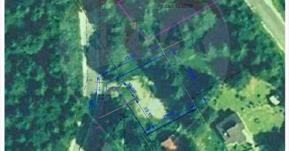 Teren Construcții intravilan de vânzare de 1000 mp, în Predeal