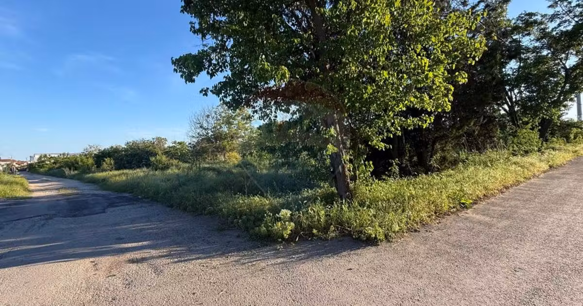 Teren agricol intravilan de vânzare de 400 mp, în Agigea