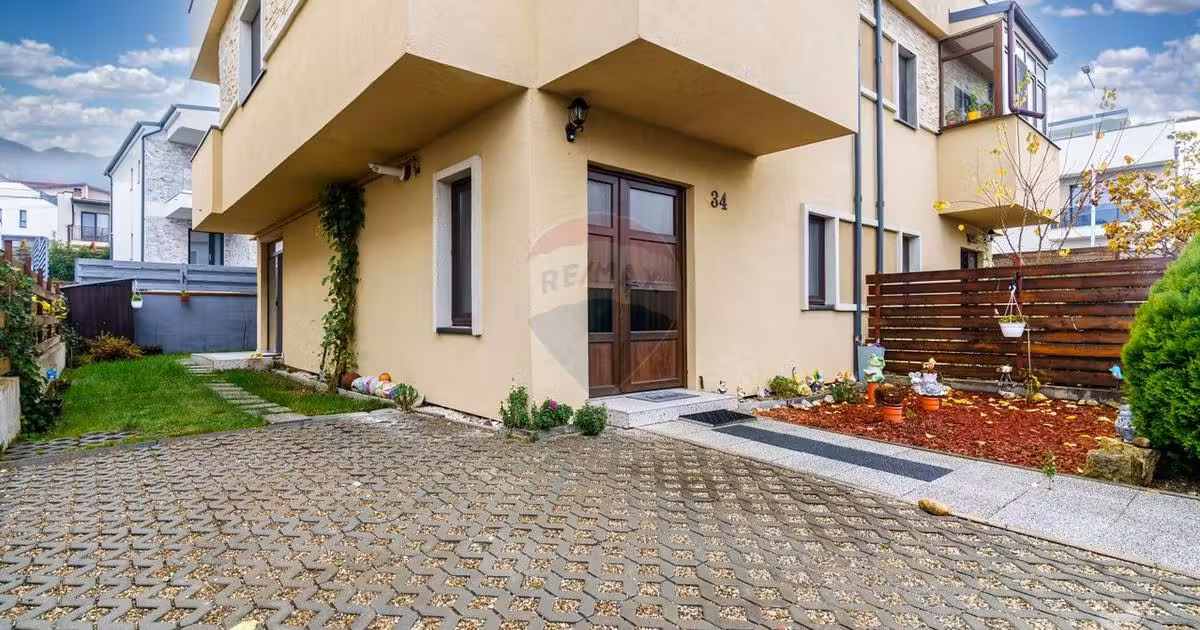 Duplex de vânzare cu 4 camere, mobilat în Florești