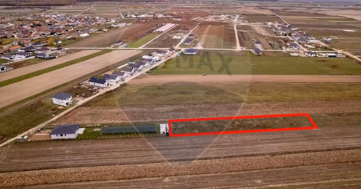 Teren Construcții intravilan de vânzare de 1417 mp, în Cihei