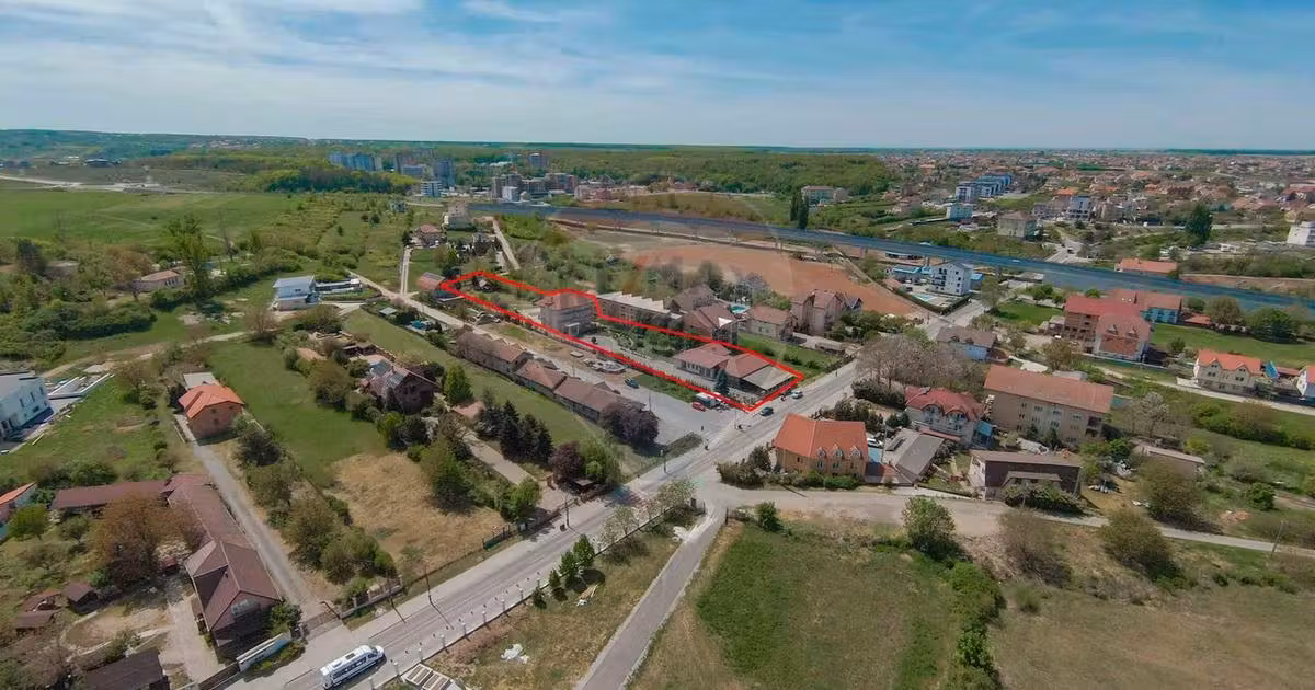 Hotel/Pensiune de vânzare în Sânmartin