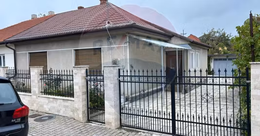 Casă Ultracentral