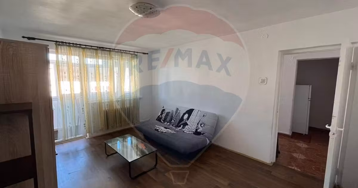 Apartament de vânzare cu 2 camere, mobilat în Blaj