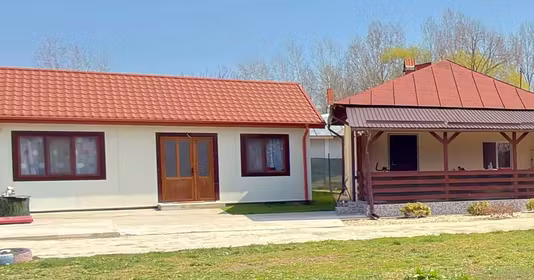 Casă Tătărăștii de Sus