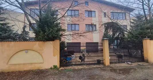 Casă Cernica