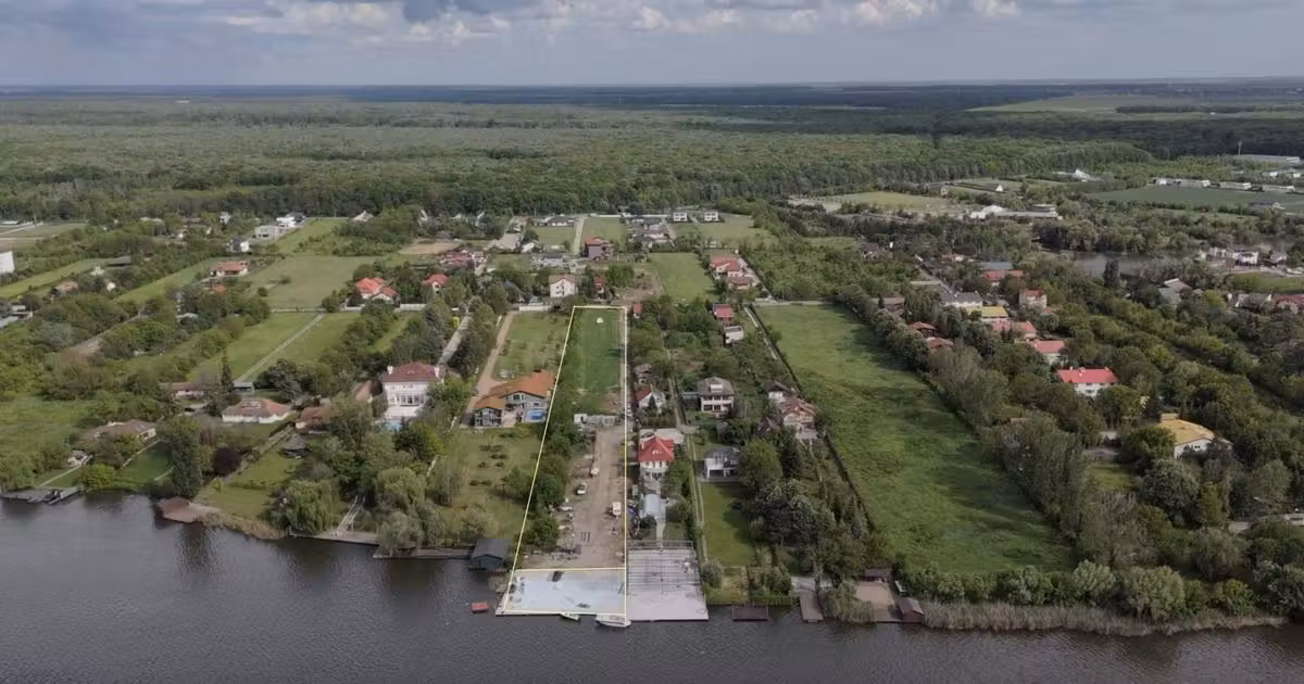Teren Construcții intravilan de vânzare de 9000 mp, în Snagov