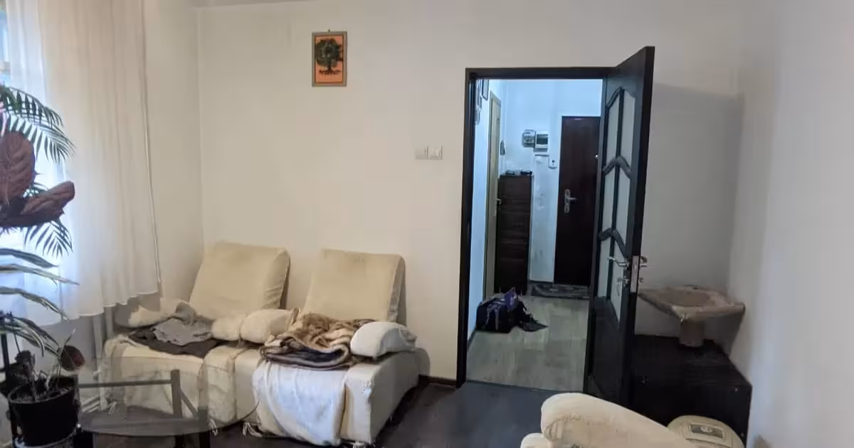 Apartament de vânzare cu 3 camere în zona Mănăștur, Cluj-Napoca