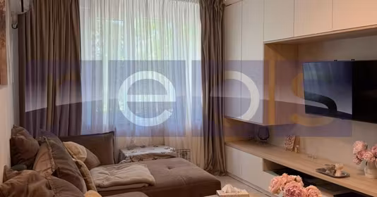 Apartament Titan