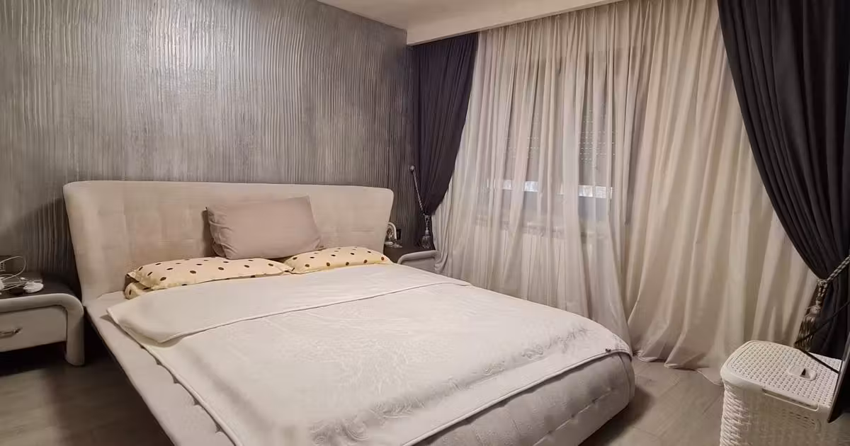 Apartament de vânzare cu 2 camere, mobilat în zona Micro 14, Galați