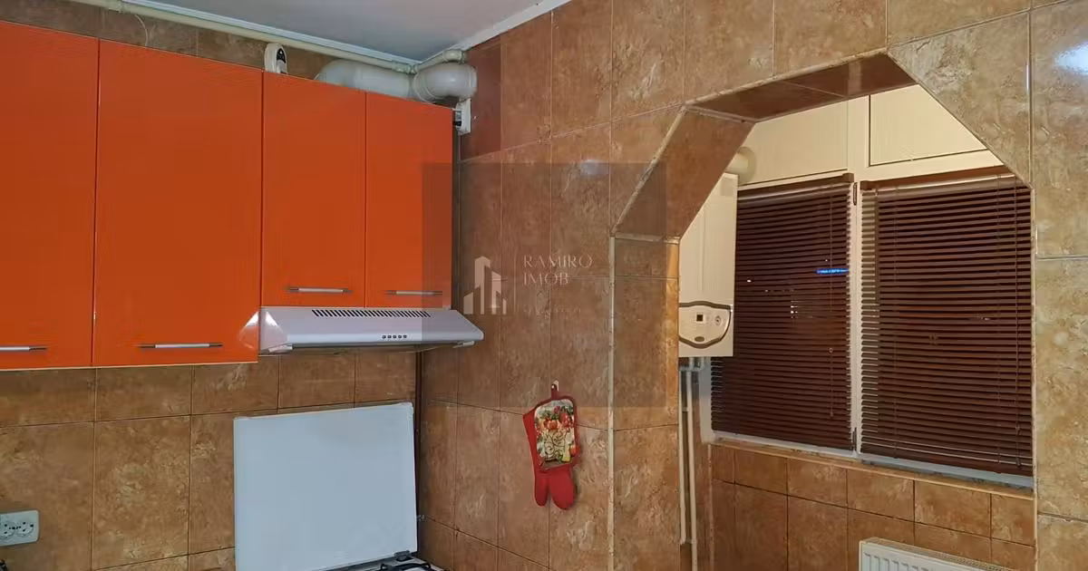 Apartament de vânzare cu 2 camere, mobilat în zona Apărătorii Patriei, Sector 4