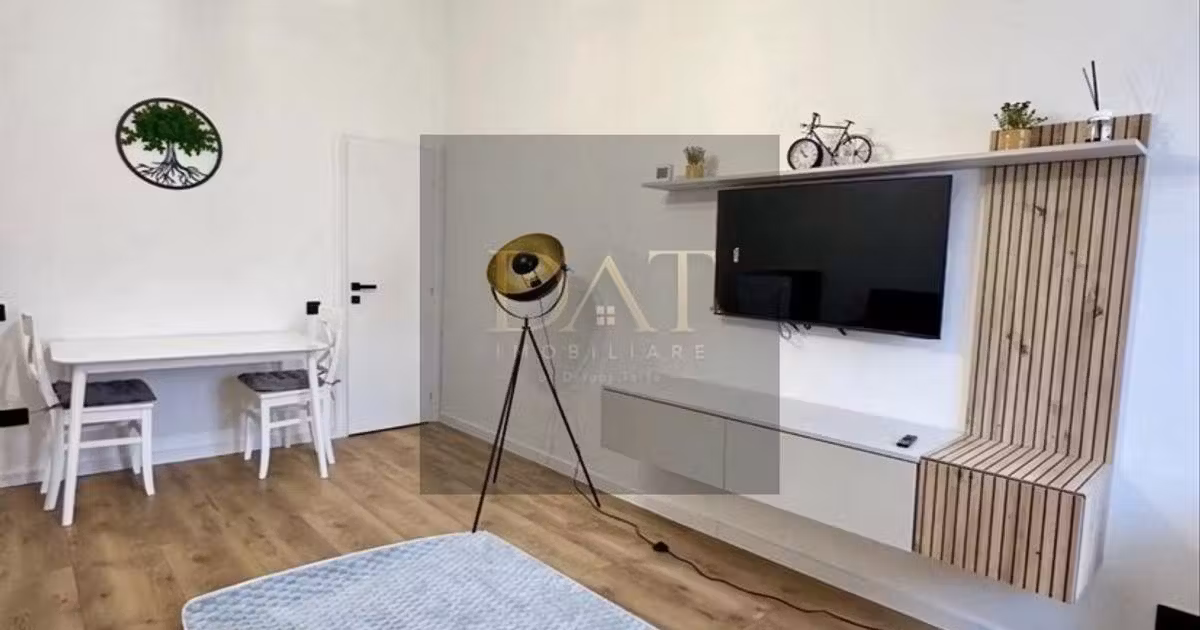 Garsonieră de vânzare, mobilată în zona Ultracentral, Cluj-Napoca