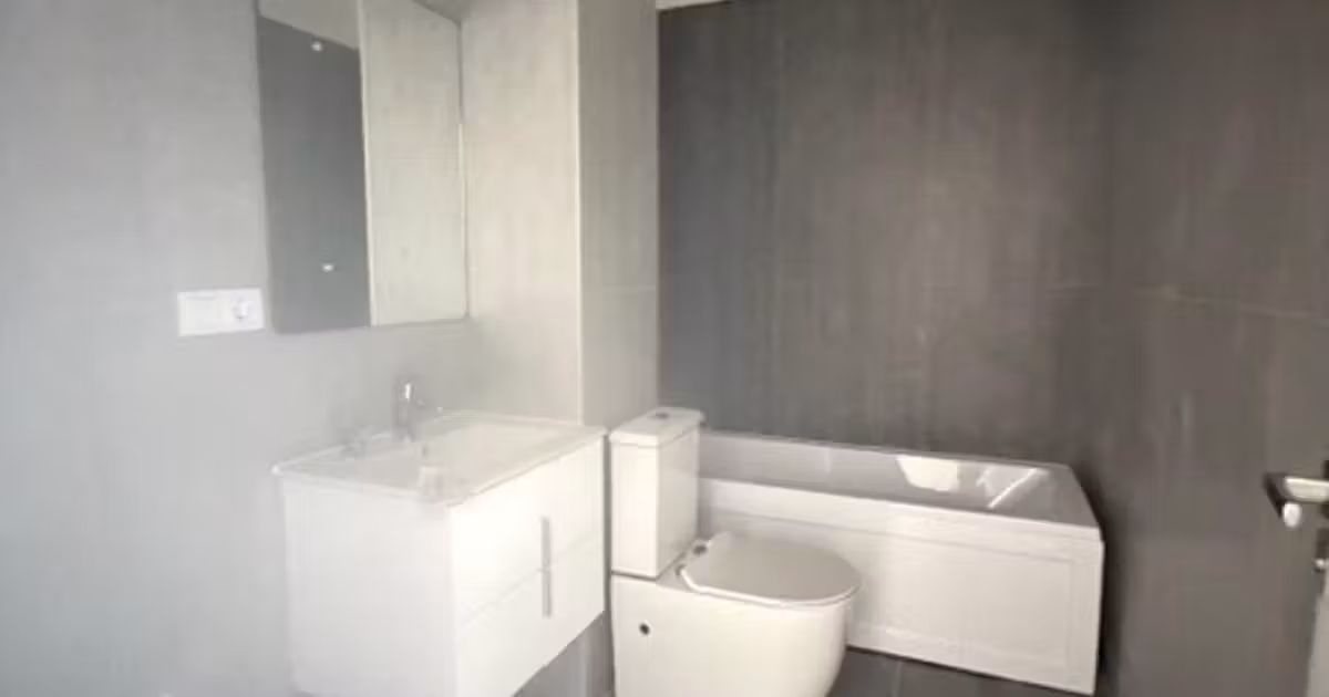 Apartament de vânzare cu 3 camere în zona Decebal, Bistrița