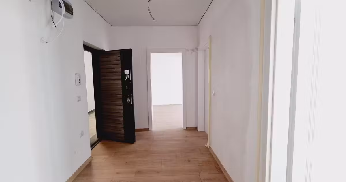 Apartament de vânzare cu 2 camere în zona Țiglina 2, Galați