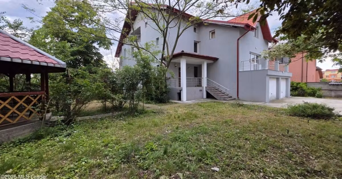 Casă individuală de vânzare cu 8 camere, mobilată în zona Pipera, Sector 1
