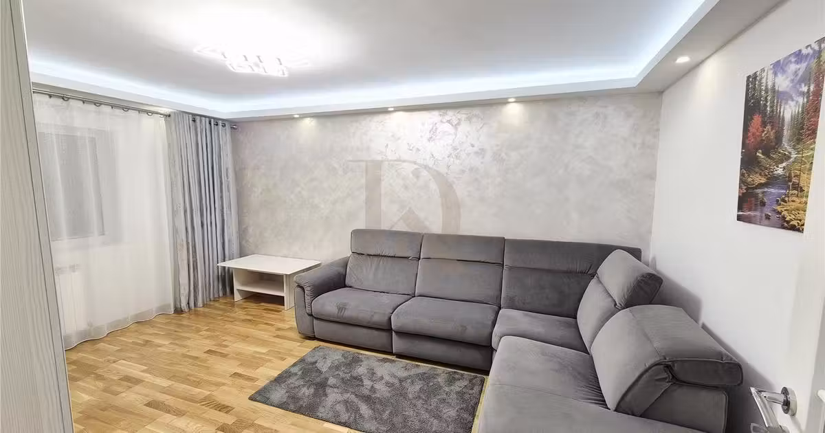 Apartament de vânzare cu 2 camere în zona Centru Civic, Iași