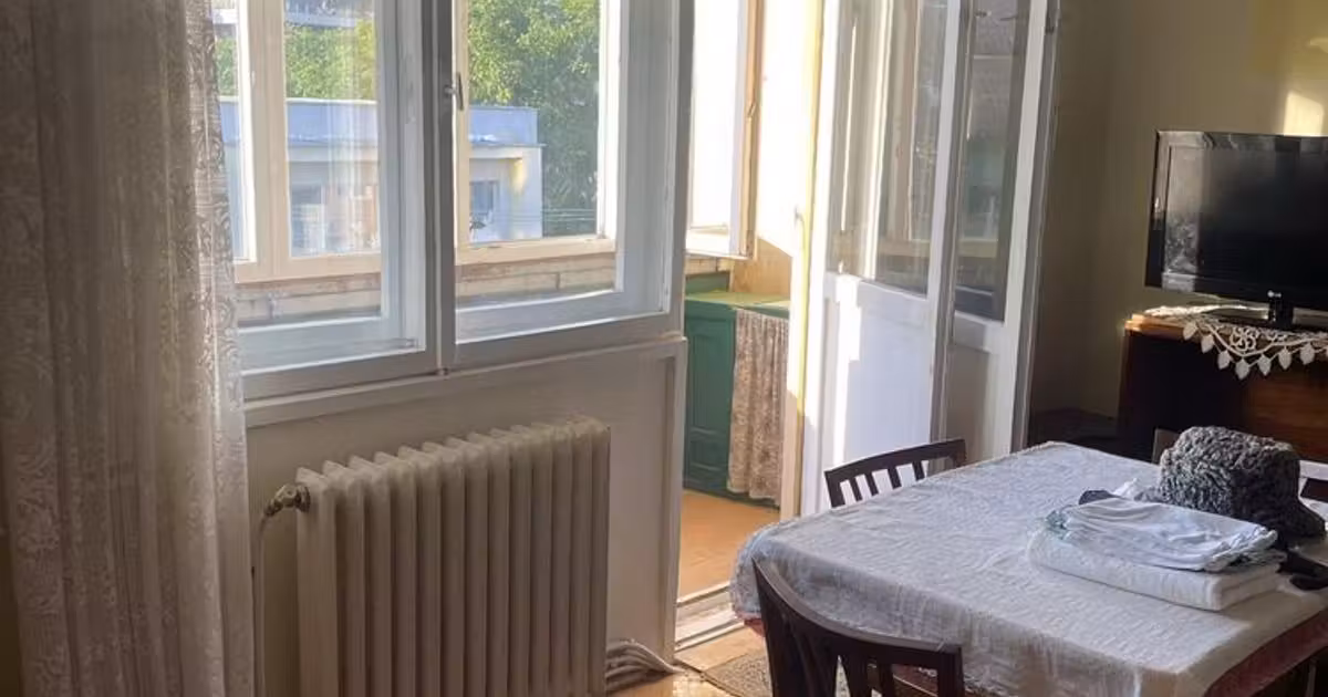Apartament de vânzare cu 3 camere în zona Mănăștur, Cluj-Napoca