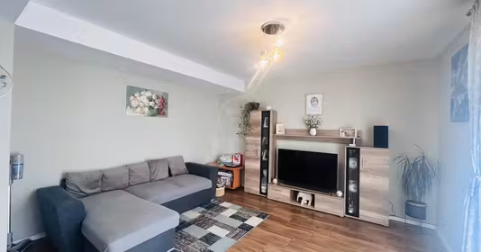 Apartament Florești