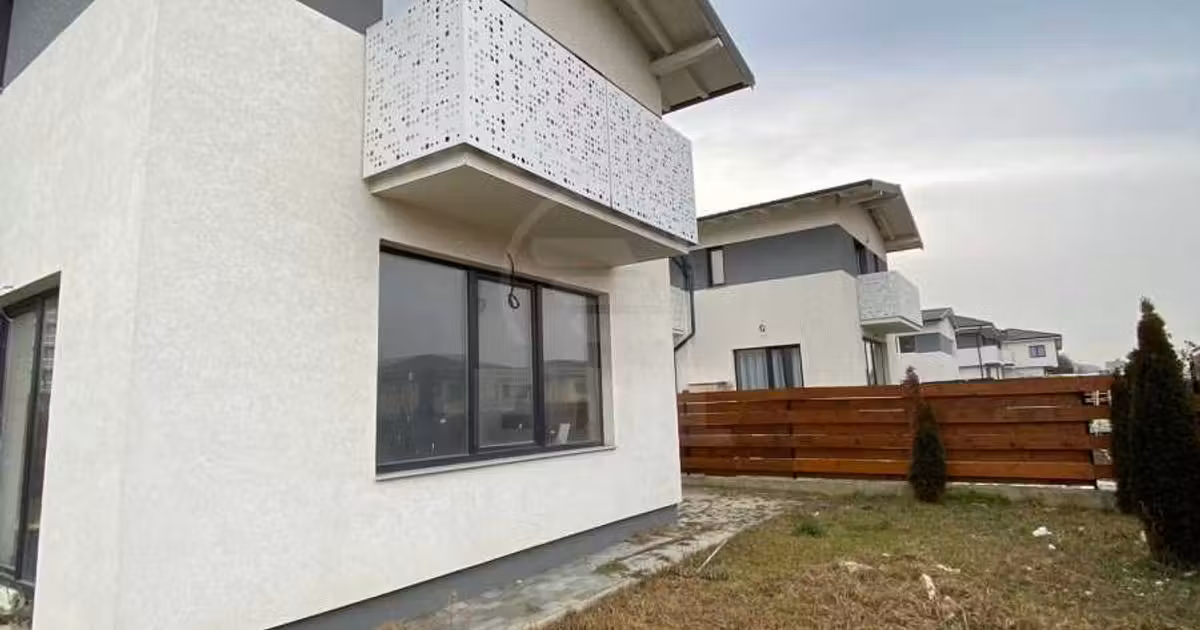 Duplex de vânzare cu 4 camere în Florești