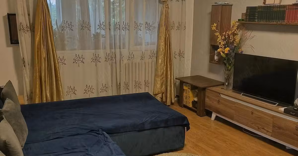Apartament de vânzare cu 3 camere în zona Metalurgie, Iași