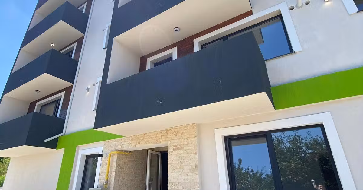 Apartament de vânzare cu 2 camere în Vișan
