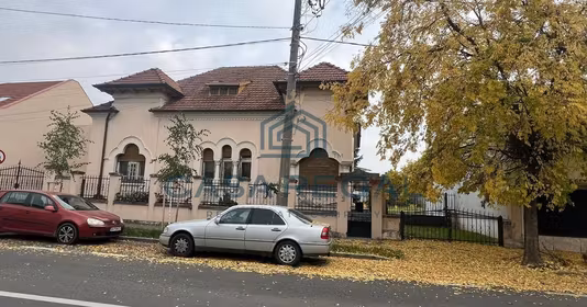Casă Centru
