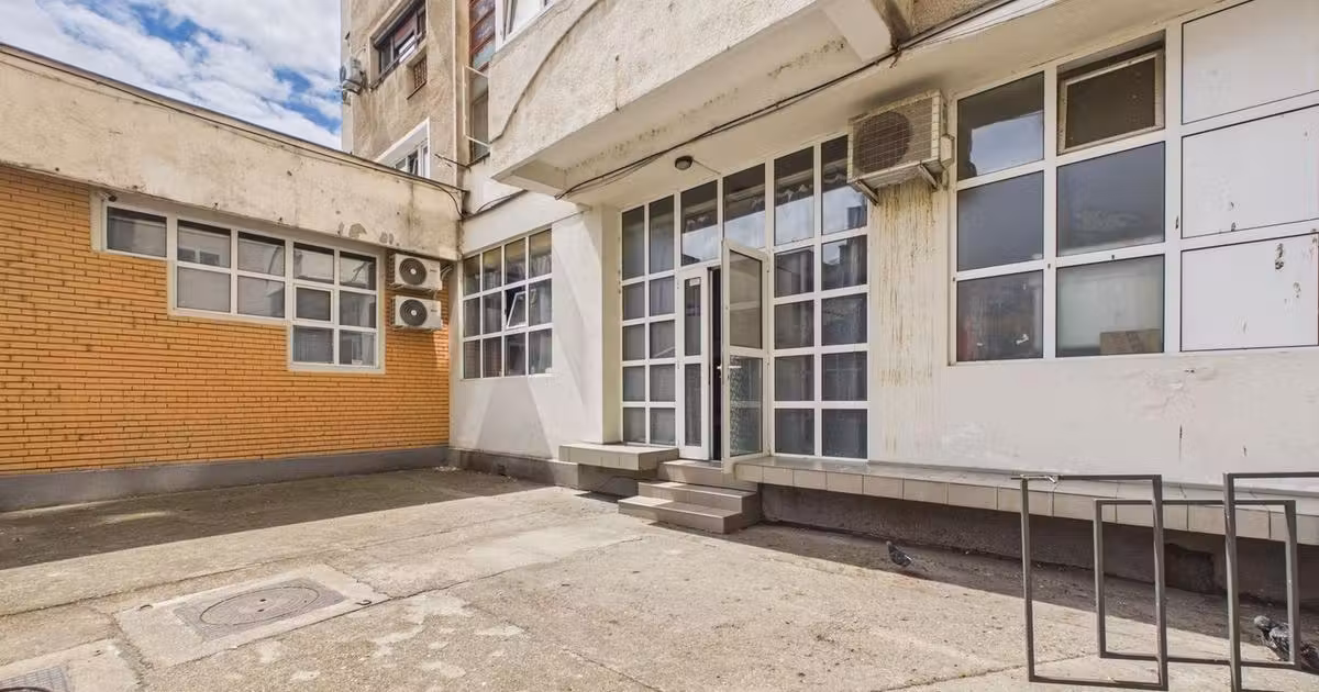 Spațiu comercial de vânzare de 225 mp, în zona Fortuna, Arad